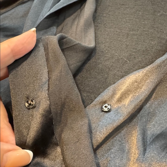 Veronica Beard Black Wrap Blouse - Picture 6 of 11